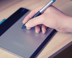 iPadに書いている